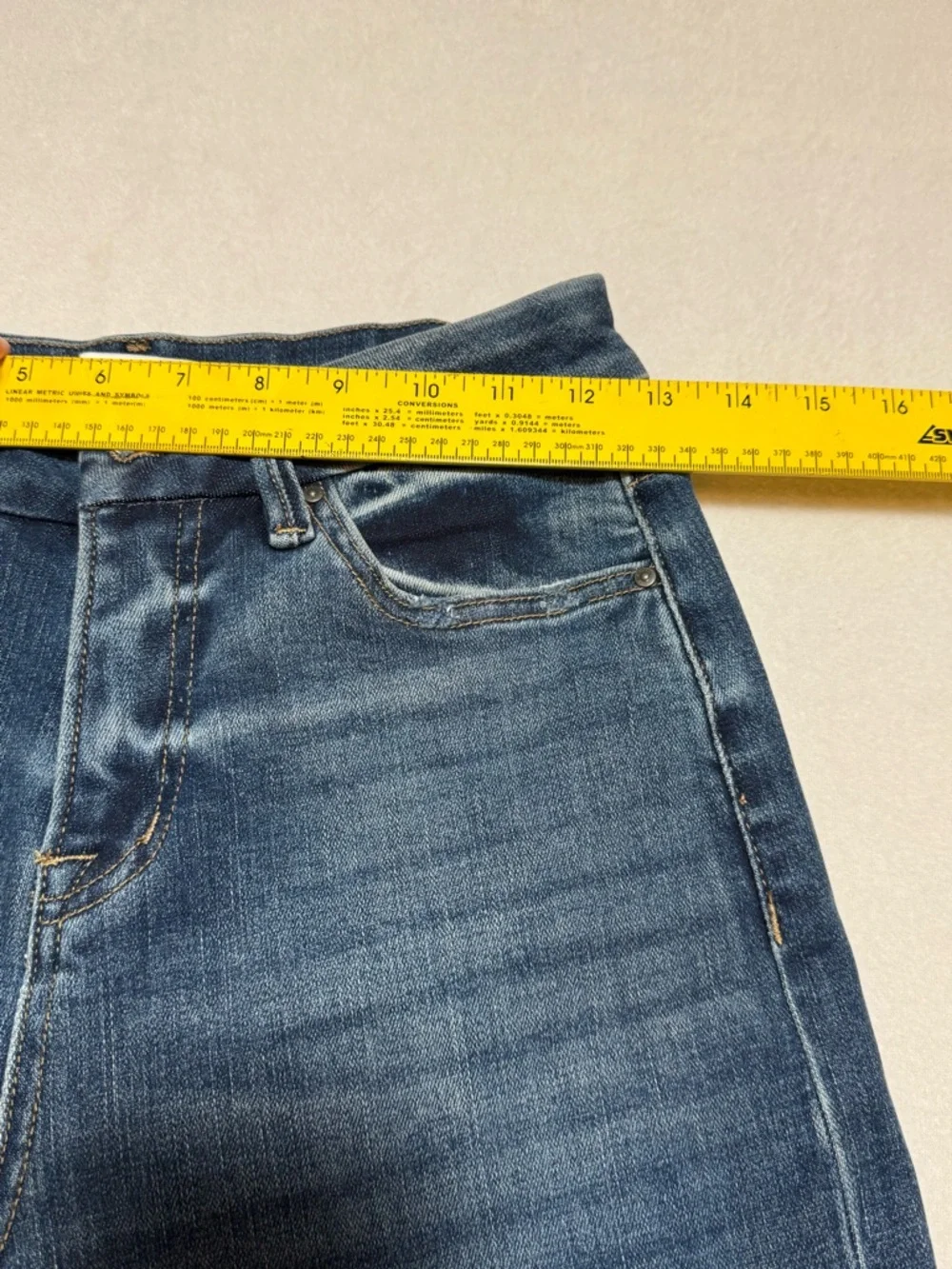 Mica High-waisted Blue Wide-Leg Flare Distressed Boho Jeans Women’s Size 25 - Picture 12 of 14